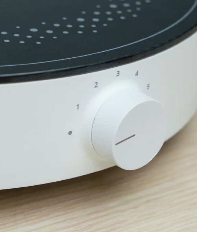 num dieu khien bep tu malloca mct26